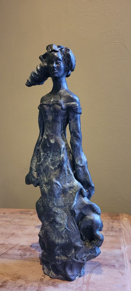 Standing with tail